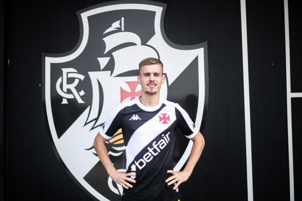 Maxime Dominguez (28 anos, Suíça) ➡️ Vasco