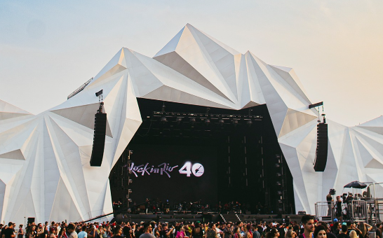 Rock in Rio: Veja astros internacionais com camisas do futebol brasileiro