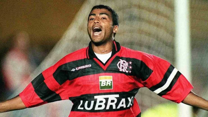 10. Romário - Vasco: 1985-1988, 2000-2002, 2005-2006, 2007-2008 / Flamengo: 1995-1996, 1998-1999