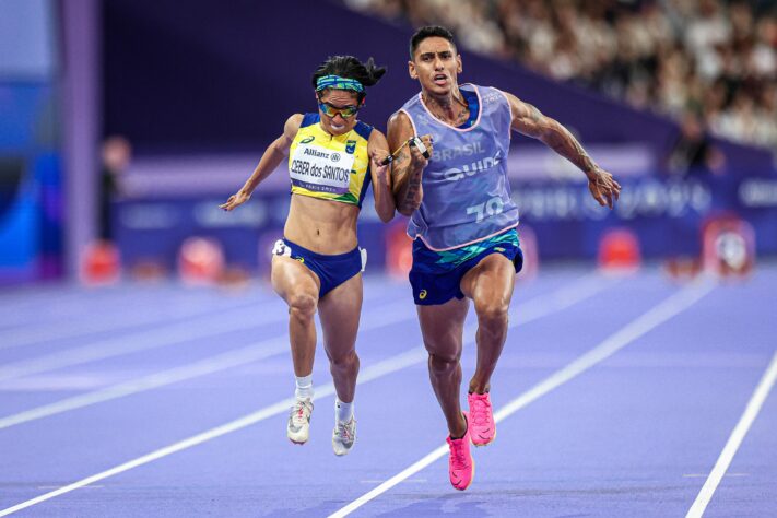 A acreana Jerusa Geber conquistou a medalha de ouro na final dos 100m T11 com o tempo de 11s83. Foi a primeira medalha de ouro de Jerusa em Jogos. A outra brasileira na disputa, a paranaense Lorena Spoladore, chegou em terceiro lugar e ficou com a medalha de bronze, com o tempo de 12s14.