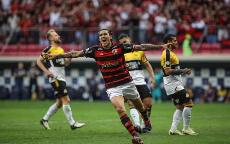 Pedro fez um dos gols que comandaram a virada do Flamengo sobre o Criciúma, por 2 a 1, pelo Brasileirão. O Tigre sofreu um gol do atacante nesta temporada.