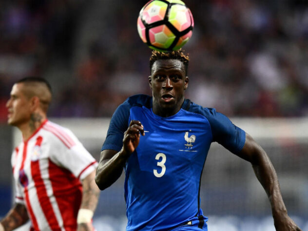 22 - Benjamin Mendy (defensor): Lorient