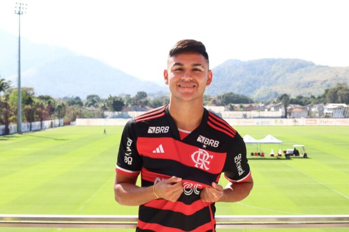 2. Carlos Alcaraz (Flamengo) - Meia - R$ 118,2 milhões