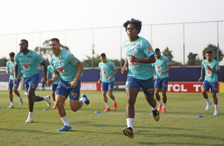 Treino Seleção Brasileira treina na Academia do Palmeiras para enfrentar o Chile, nesta segunda-feira 07/10