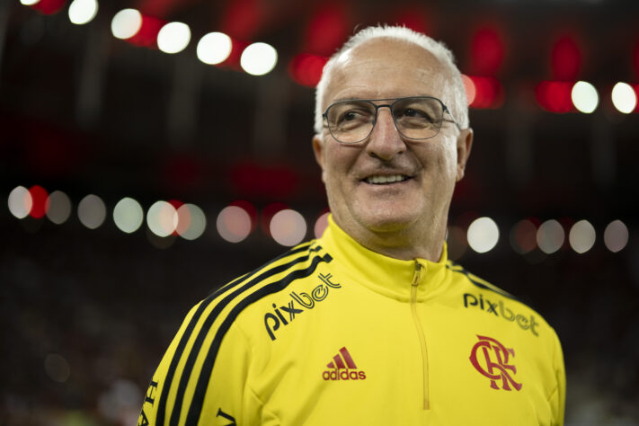 Dorival Júnior: derrota por 3 a 1 contra o Internacional (Brasileirão) - 11 de junho de 2022