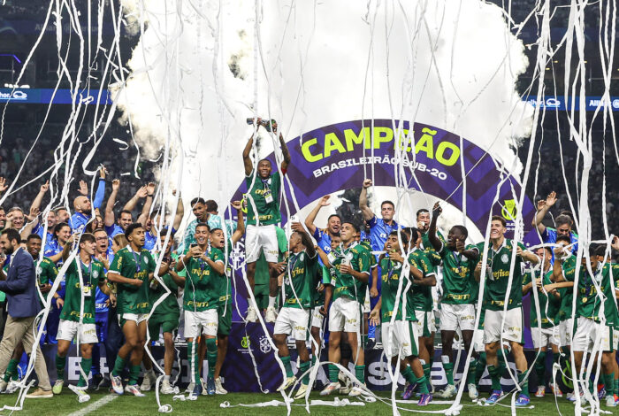 A base vem forte! Palmeiras se torna um dos clubes mais vitoriosos nas categorias de base; relembre os últimos títulos no Sub-20