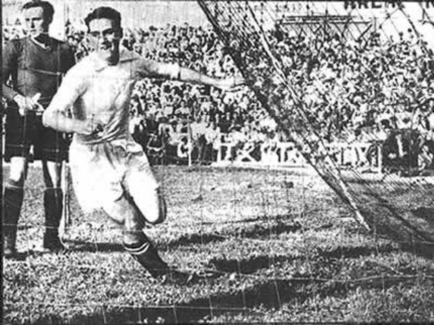 Real Madrid 8 x 2 Barcelona - 3 de fevereiro de 1935 (La Liga)