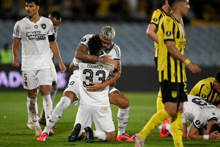 Semifinal - Jogo volta - 30/10/2024: Peñarol 3 x 1 Botafogo