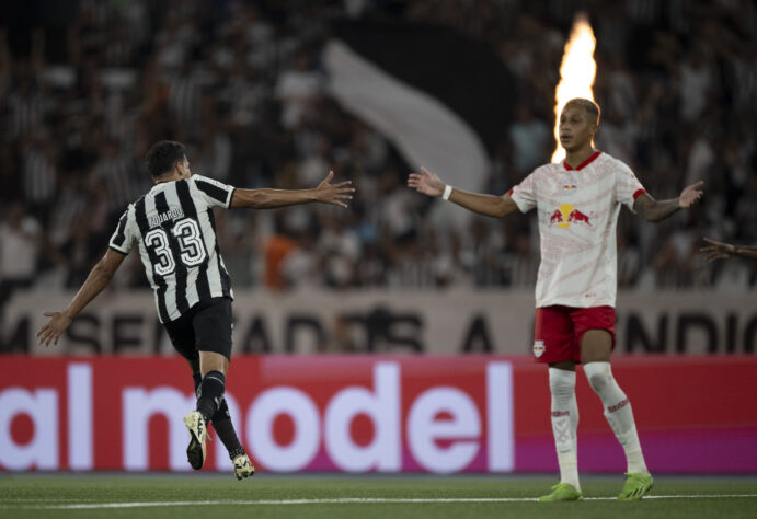 Fase preliminar: 3ª Eliminatória - Jogo ida - 06/03/2024: Botafogo 2 x 1 Bragantino