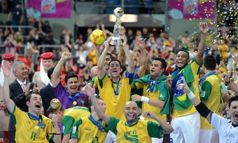 Em 2012, a Seleção Brasileira de Futsal venceu a Espanha em uma partida emocionante e venceu o quinto título mundial. Desde então, muita coisa mudou.