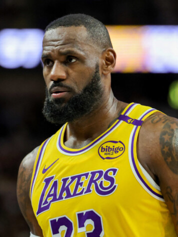 LeBron James - Los Angeles Lakers - $133.2M