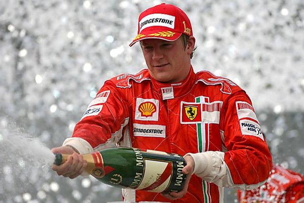 Por apenas um ponto, Kimi Raikkonen superou o fantasma de 2005 e conquistou seu único título e conquistou o mundial de 2007. O finlandês da Ferrari superou Lewis Hamilton e Fernando Alonso, ambos da McLaren, para levar o campeonato.