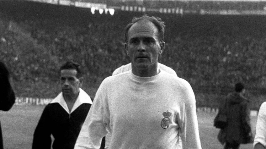 Alfredo Di Stéfano (Real Madrid) - 18 gols