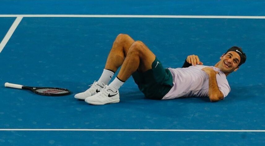 Quando se trata de títulos, Roger Federer lidera a disputa, foram 103 troféus, contra 94 de Djokovic e 92 de Nadal. 