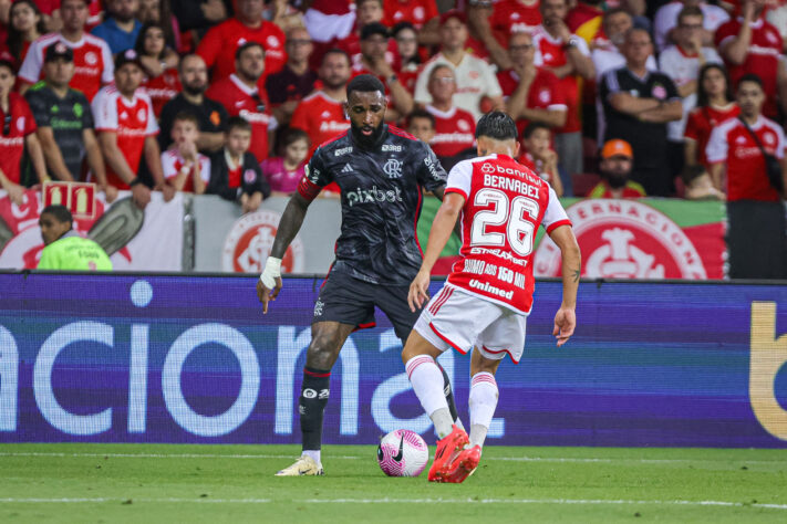 30/10 - Internacional 1 x 1 Flamengo