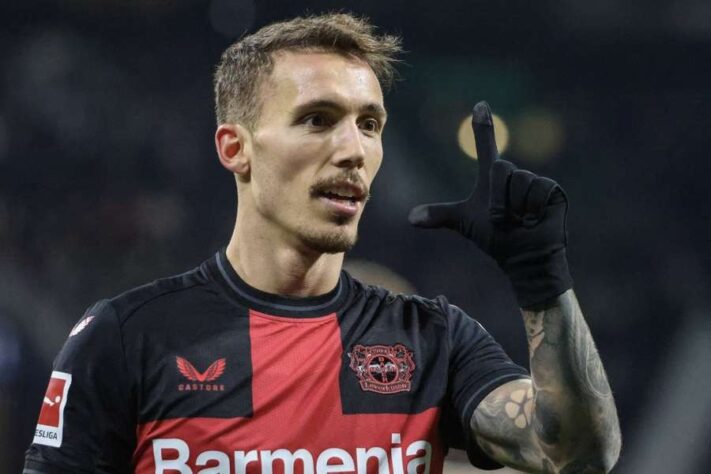 Alejandro Grimaldo, do Bayer Leverkusen