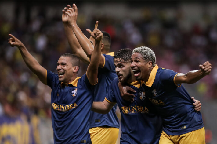 1º. Retrô (PE) - Grande campeão da Série D do Campeonato Brasileiro de Futebol de 2024