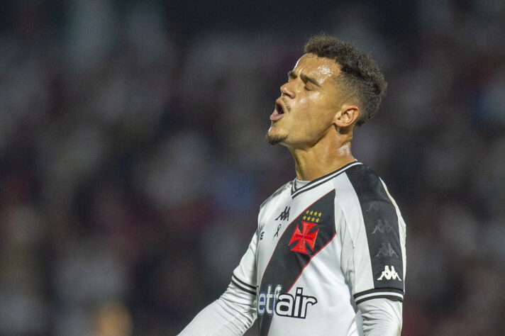 O Vasco foi derrotado pelo Atlético-MG e o baile prometido desde a chegada de Philippe Coutinho ainda não chegou - o principal reforço vascaíno ainda não venceu pelo clube, após 11 partidas disputadas.