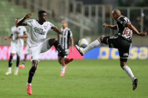 Jornalista monta time ideal com jogadores de Atlético-MG e Botafogo