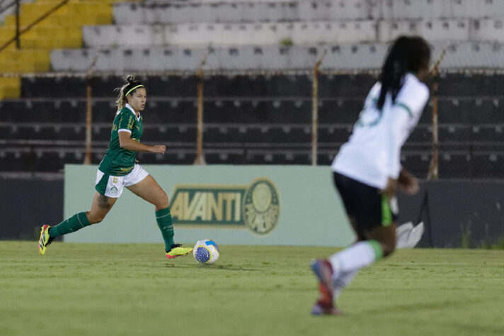 Fê Palermo - Lateral do Palmeiras