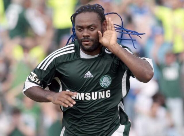 Vagner Love: Palmeiras (2002–2004 e 2009); Corinthians (2015–2016 e 2019–2020)