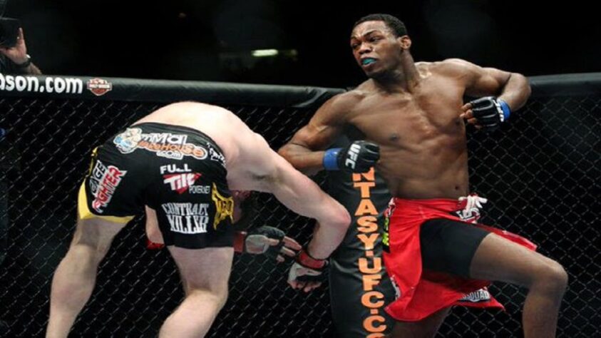 2- Stephen Bonnar - UFC 94 - 31/1/2009 - Decisão unânime