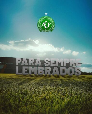 O Palmeiras também publicou uma foto em homenagem as vítimas com a legenda: “Cores que nos unem e memórias que nos tornaram família! Pra sempre juntos e em nossos corações, Chapecoense”.