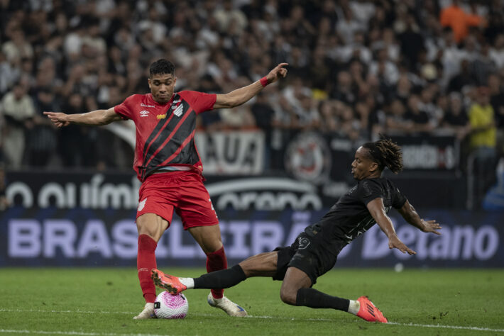 Corinthians 5 x 2 Athletico-PR (Brasileirão)