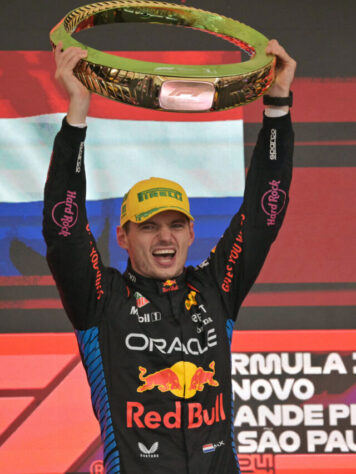 Max Verstappen (Red Bull) - 4 títulos (2021, 2022, 2023 e 2024)