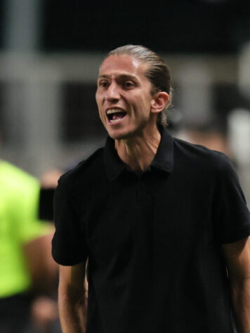 Filipe Luís: anunciado como novo técnico do Flamengo em outubro, já sendo campeão da Copa do Brasil como técnico. Como jogador, fez parte da geração vitoriosa de 2019 e 2022.