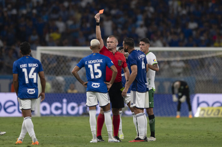 Cruzeiro - título: 0% / rebaixamento: 0% / Libertadores: 13.4% / Sul-Americana: 86.6%