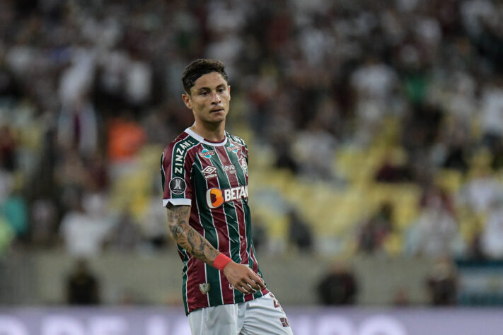 Fluminense: Diogo Barbosa - Lateral-esquerdo