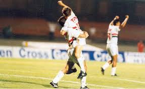 1994: Copa CONMEBOL vs São Paulo (eliminado)