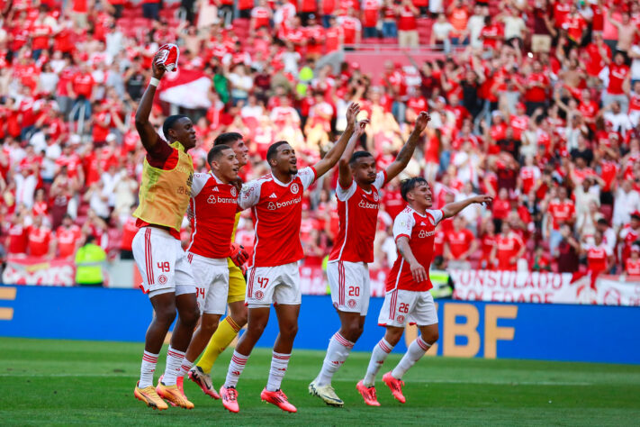 Internacional e Vitória - 7 pênaltis