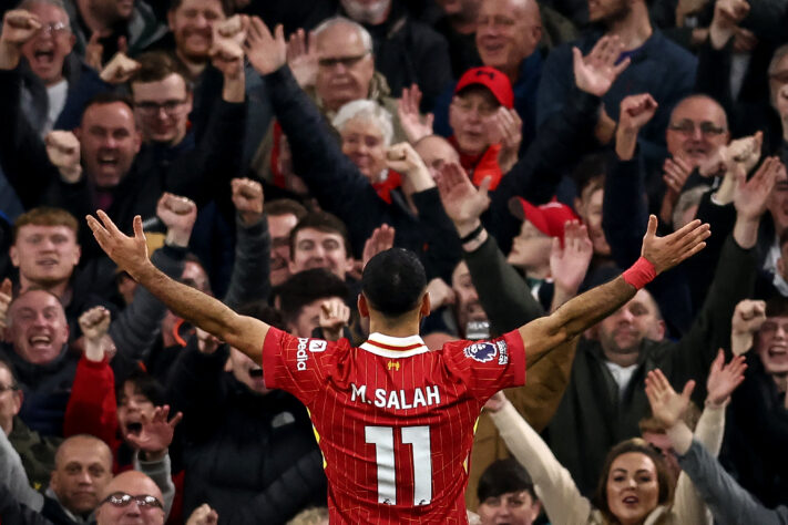 Aos 32 anos, o atacante Salah, do Liverpool, conquistou o ‘título’ de primeiro jogador da elite da Europa a alcançar pelo menos 10 gols e 10 assistências em 2024/25, em todas as competições; veja a lista dos jogadores mais próximos a alcançar o feito