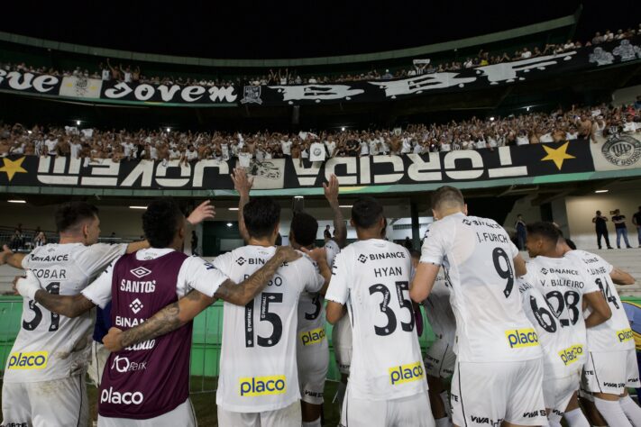 SANTOS- 100% (campeão)