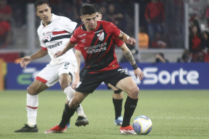 9. São Paulo x Athletico-PR: 1-0