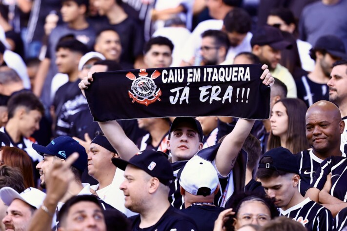 Corinthians: 43.605 pagantes