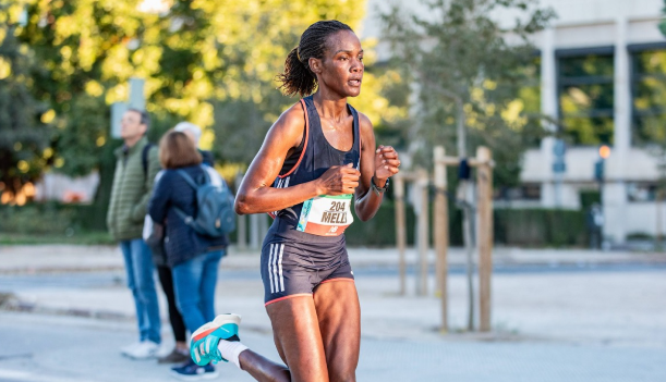 Joan Chelimo Melly - Corredora de longa distância (Quênia)