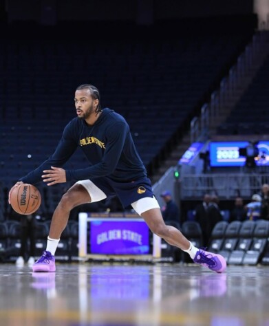 Moses Moody - aos 22 anos, venceu um título com os Warrios, ele é o quarto jogador mais jovem na história da NBA a vencer um título. 