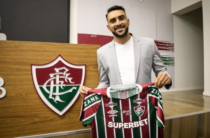 Juan Freytes (zagueiro) - saiu do Alianza Lima – PER, para o Fluminense