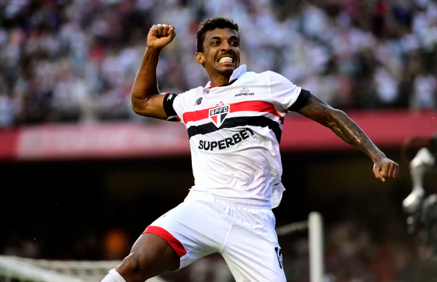 Luiz Gustavo - São Paulo