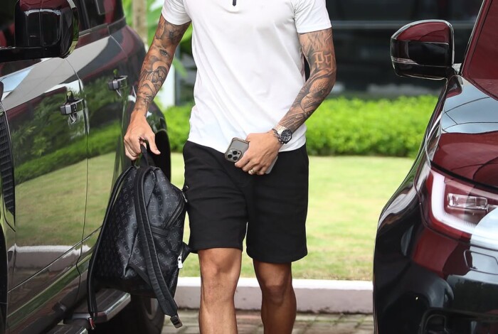 Que estilo! Veja fotos dos jogadores do Flamengo em reapresentação