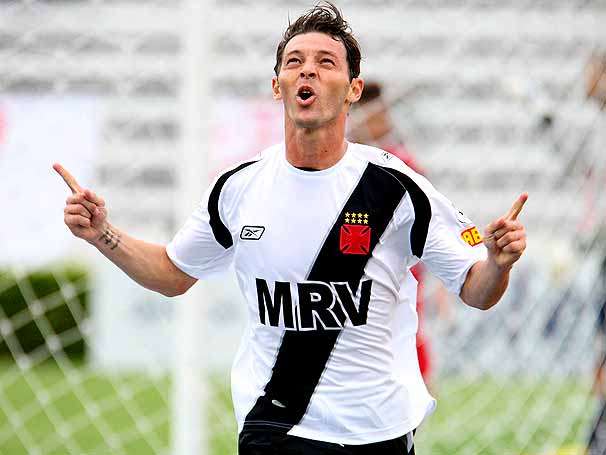 4º - Leandro Amaral – 51 gols