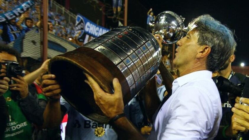 Um ano depois, em 2017, Renato Gaúcho conquistou a América e foi campeão da Libertadores com o Grêmio.