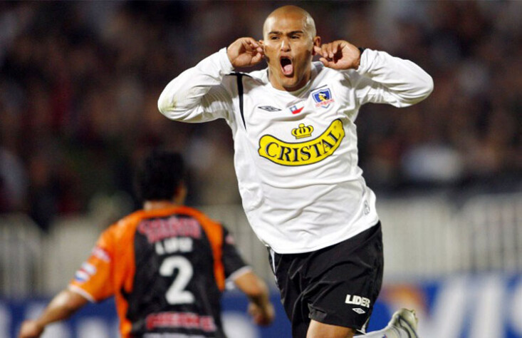 2006 - Humberto Suazo (51 gols)