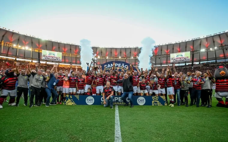 1º - Flamengo - 24 títulos