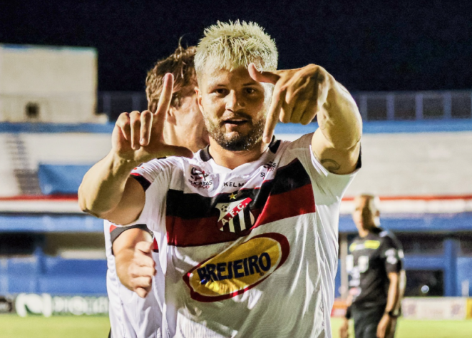 Matheus Lagoa (Anápolis) - 5 jogos e 3 participações, sendo 2 gols e 1 assistência