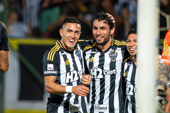 1° Atlético-MG - quatro gols em 14 jogos.