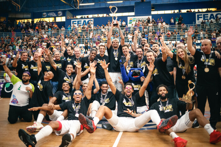 2023 – Franca 76 x 65 Flamengo - Franca campeão